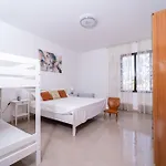 Roberto